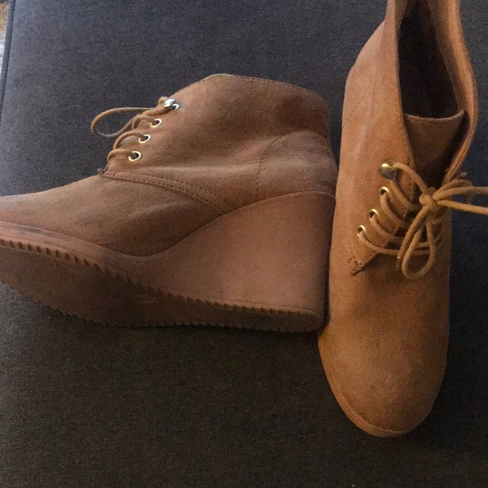 Faux suede tanish brown wedge